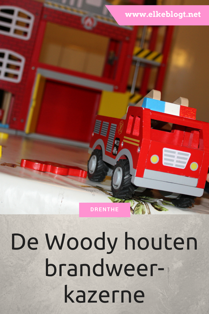 woody-houten-brandweerkazerne