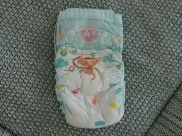 review-pampers-baby-dry